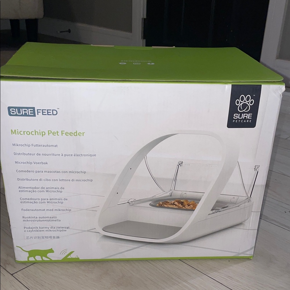Sure Petcare Microchip Pet Feeder ( White Not Used )